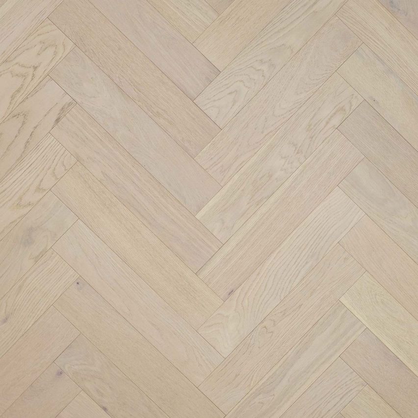 Wire Brushed St. Moritz Herringbone White Oak Flooring - 4.75